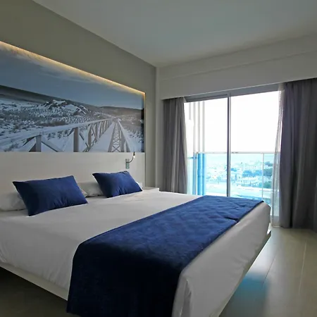 Bg Tonga Tower מלון 4*